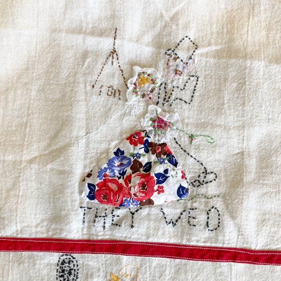Vintage Set Of 3 Embroidered Tea Towels - Picture 3 of 4